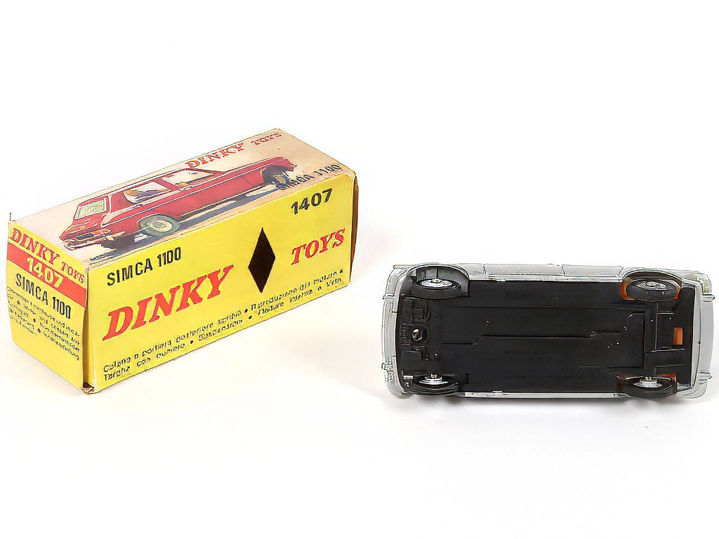 Lot 291 - DINKY TOYS (FRANCE) (1)