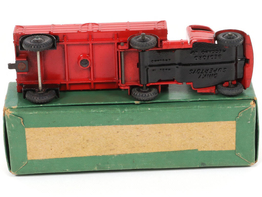 Lot 238 - DINKY TOYS (GB) (1)