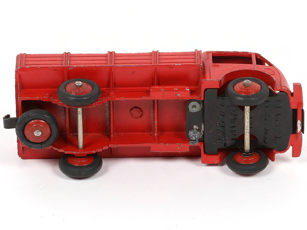 Lot 280 - DINKY TOYS (FRANCE) (1)