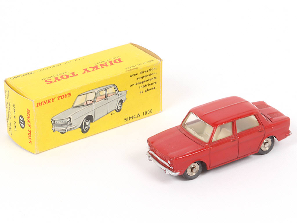 Lot 288 - DINKY TOYS (FRANCE) (1)