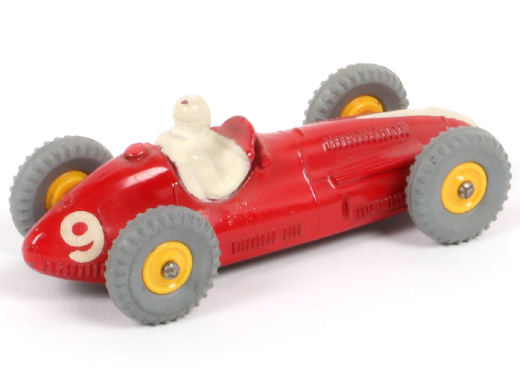 Lot 174 - DINKY TOYS (GB) (1)