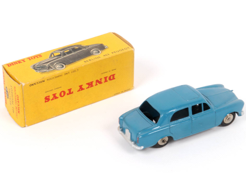 Lot 228 - DINKY TOYS (FRANCE) (1)