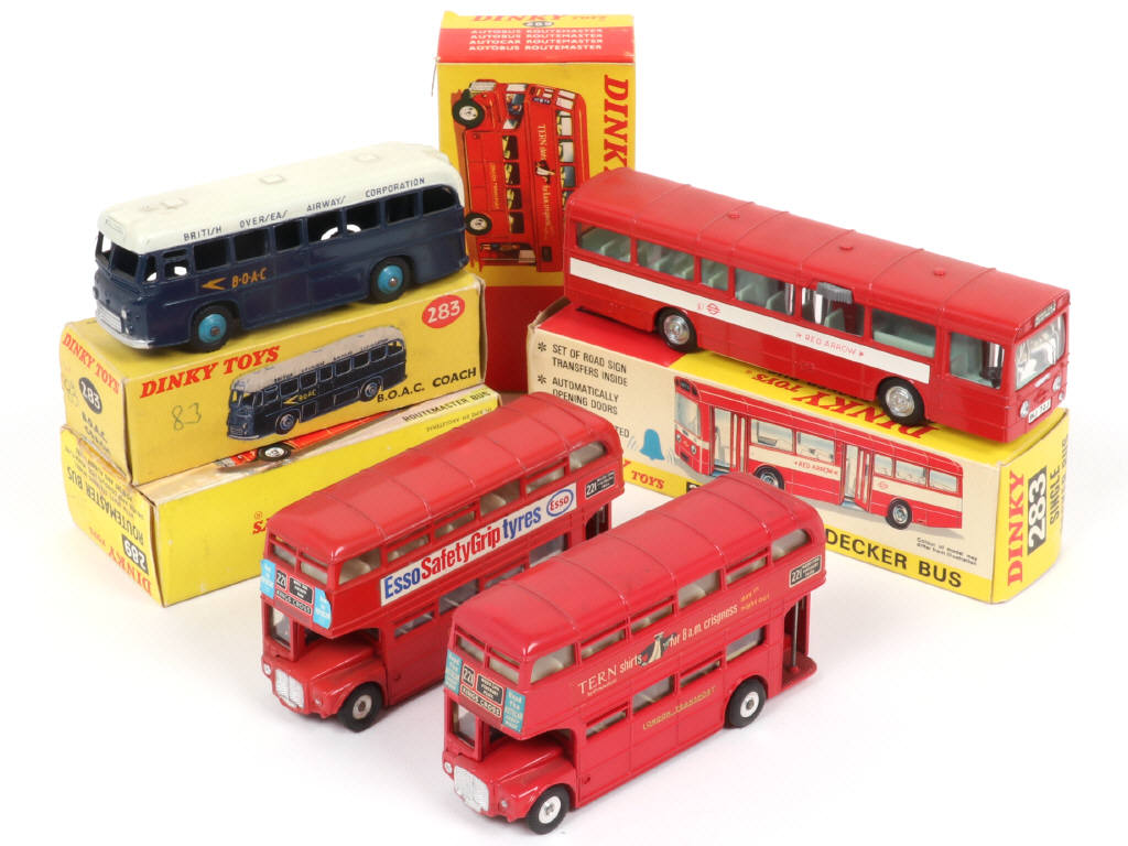 Lot 210 - DINKY TOYS (GB) (4)
