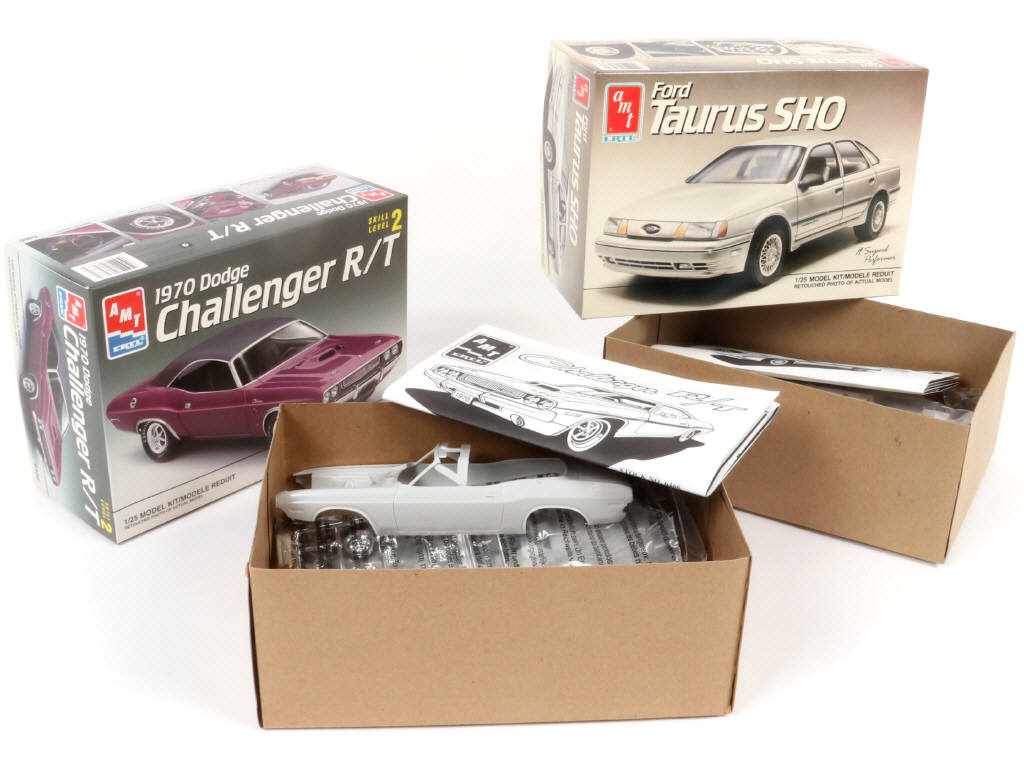 Lot 23 - AMT (USA) (4)