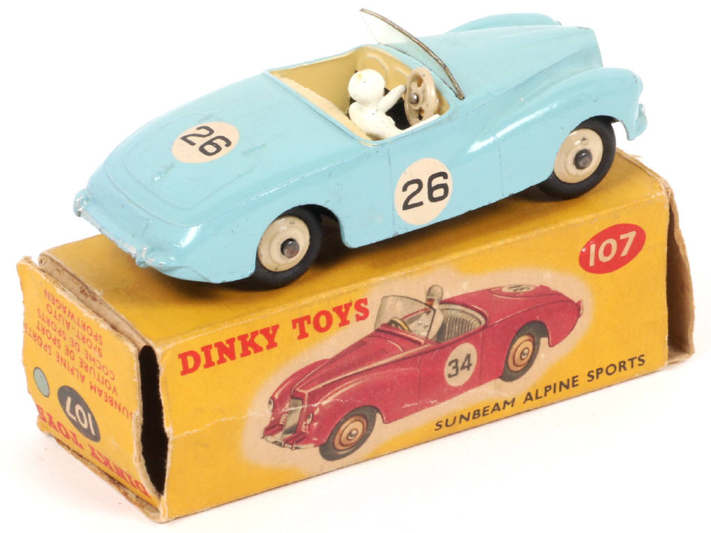 Lot 168 - DINKY TOYS (GB) (1)