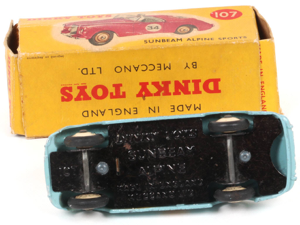 Lot 168 - DINKY TOYS (GB) (1)