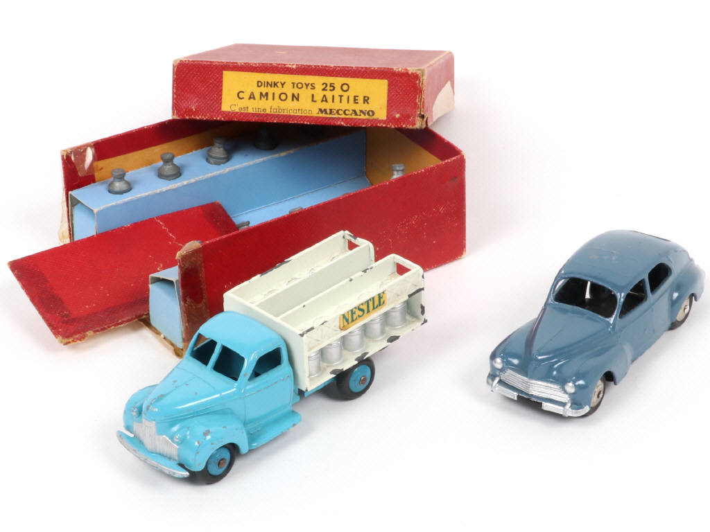 Lot 256 - DINKY TOYS (FRANCE) (2)
