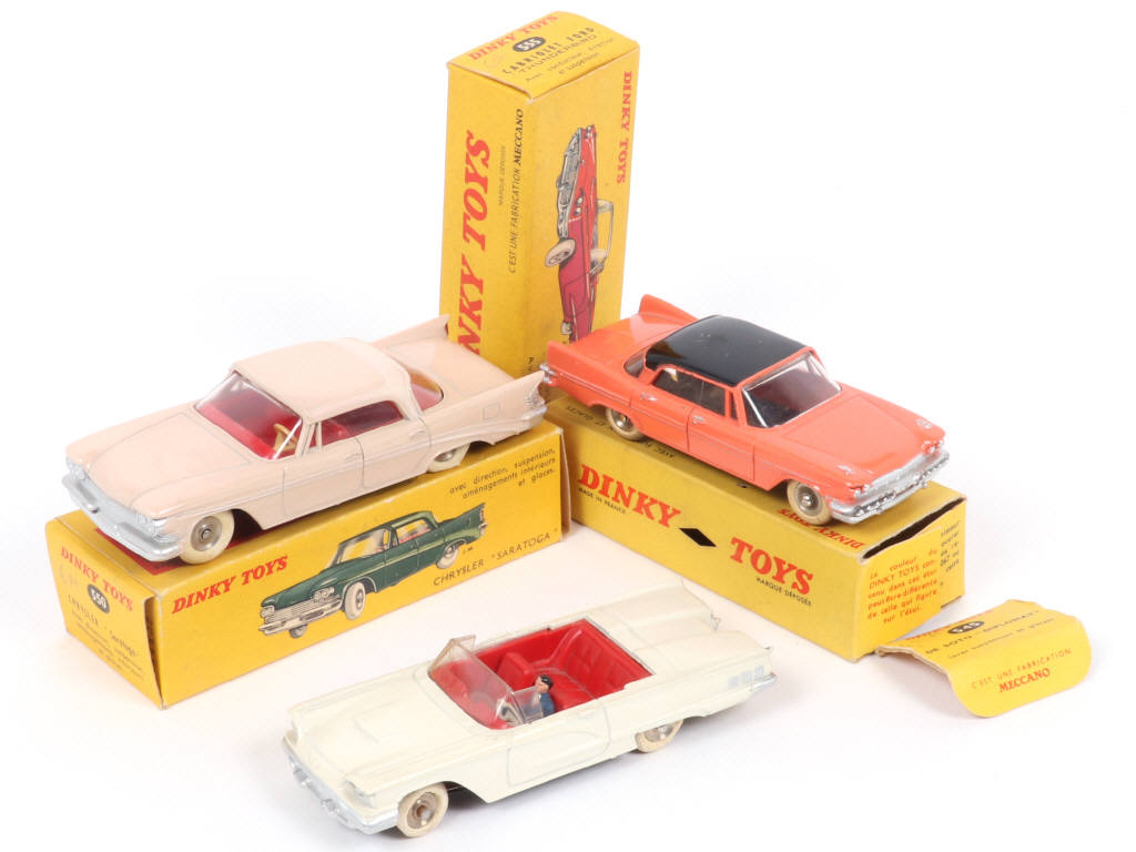Lot 263 - DINKY TOYS (FRANCE) (3)