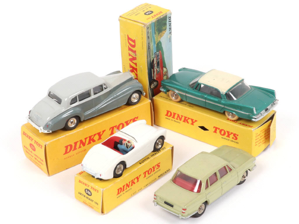 Lot 269 - DINKY TOYS (FRANCE) (4)