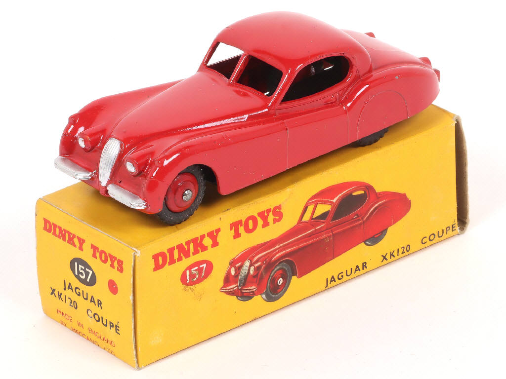 Lot 513 - DINKY TOYS (GB) (1)