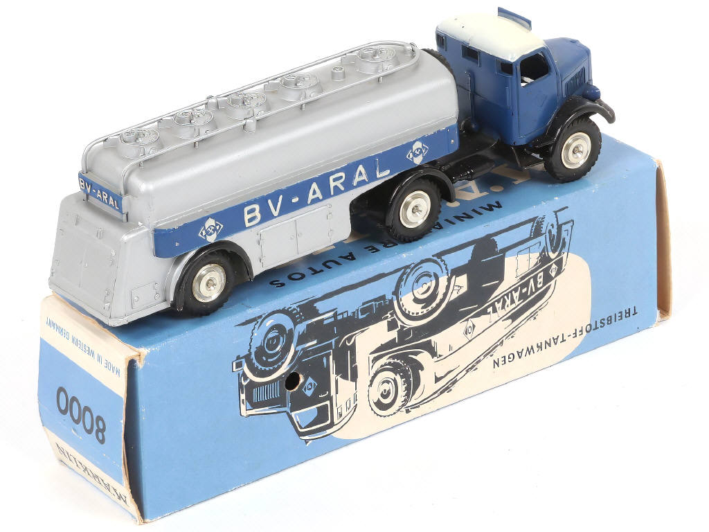 Lot 232 - MÄRKLIN (ALLEMAGNE) (1)