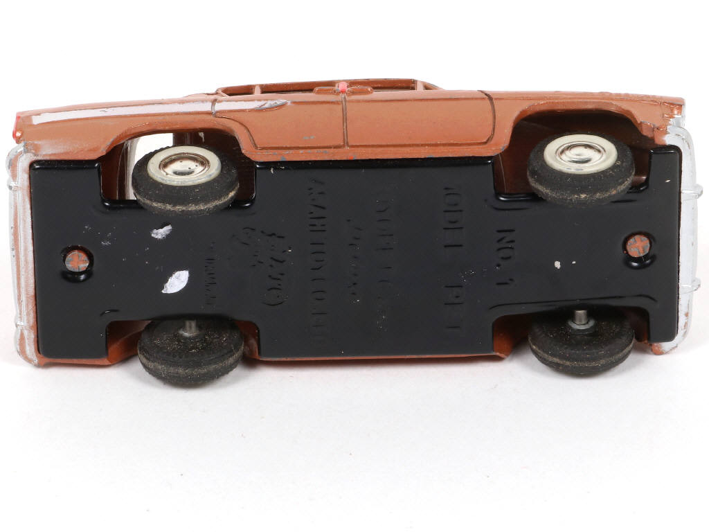 Lot 188 - ASAHI-ATC MODEL PET (JAPON) (1)