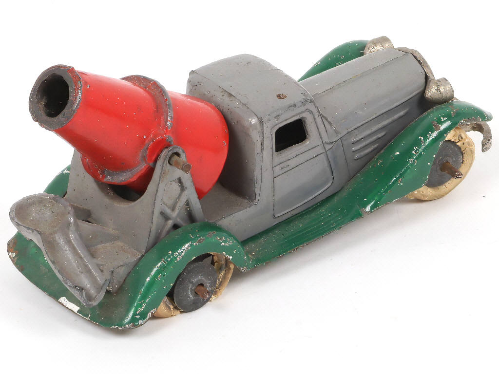 Lot 204 - K.A. BIRK (DANEMARK) (1)