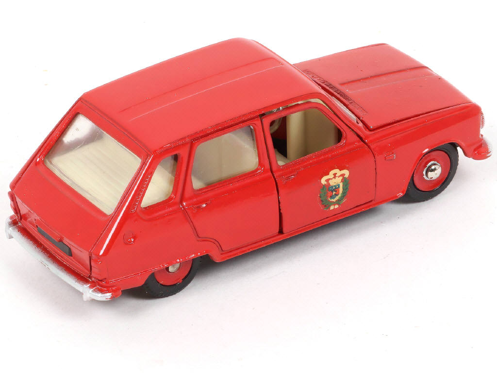 Lot 404 - DINKY TOYS (FRANCE) (1)