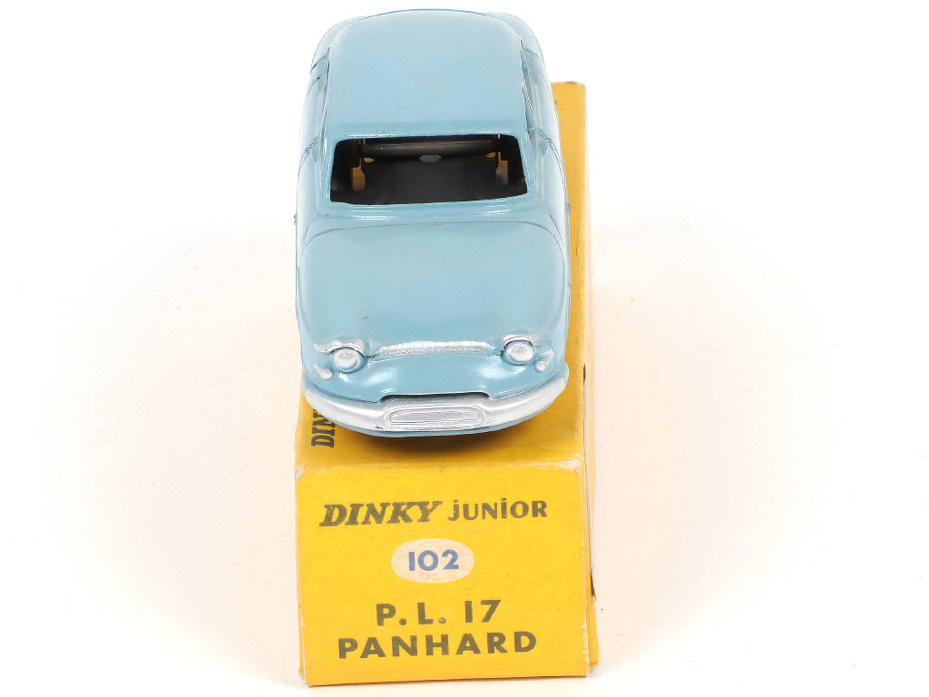 Lot 390 - DINKY TOYS (FRANCE) Série JUNIOR (1)