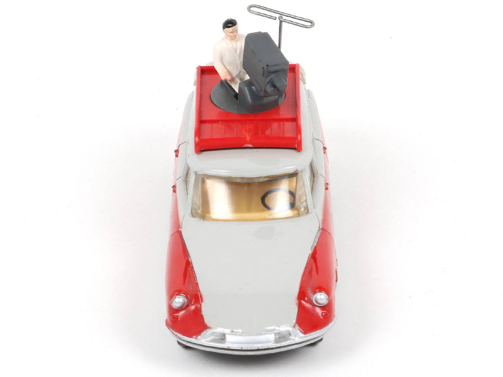 Lot 406 - DINKY TOYS (FRANCE) (1)