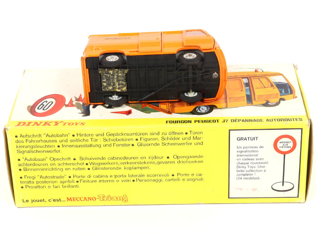 Lot 444 - DINKY TOYS (FRANCE) (1)