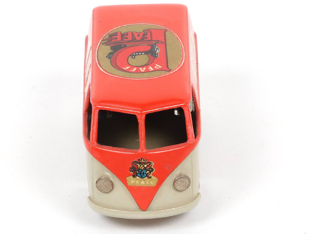 Lot 207 - TEKNO (DANEMARK) (1)