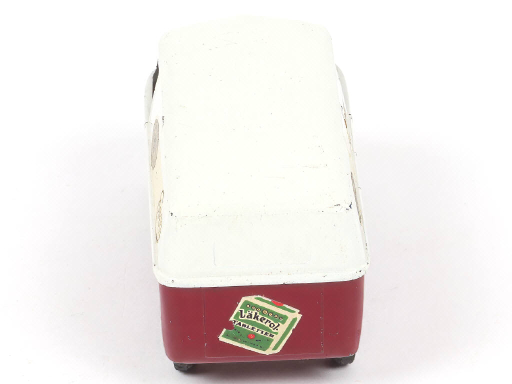 Lot 211 - TEKNO (DANEMARK) (1)