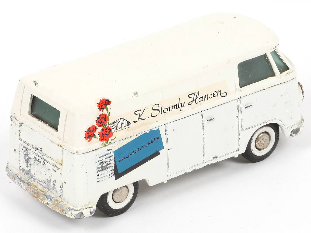 Lot 215 - TEKNO (DANEMARK) (1)