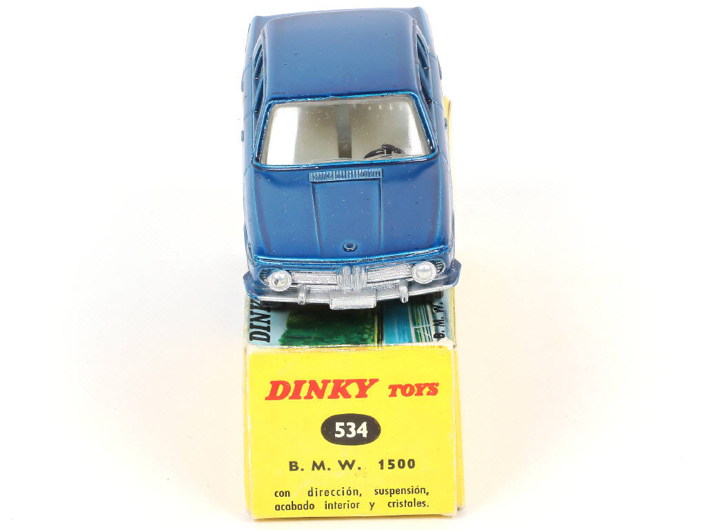 Lot 386 - DINKY TOYS (FRANCE) Série POCH (1)