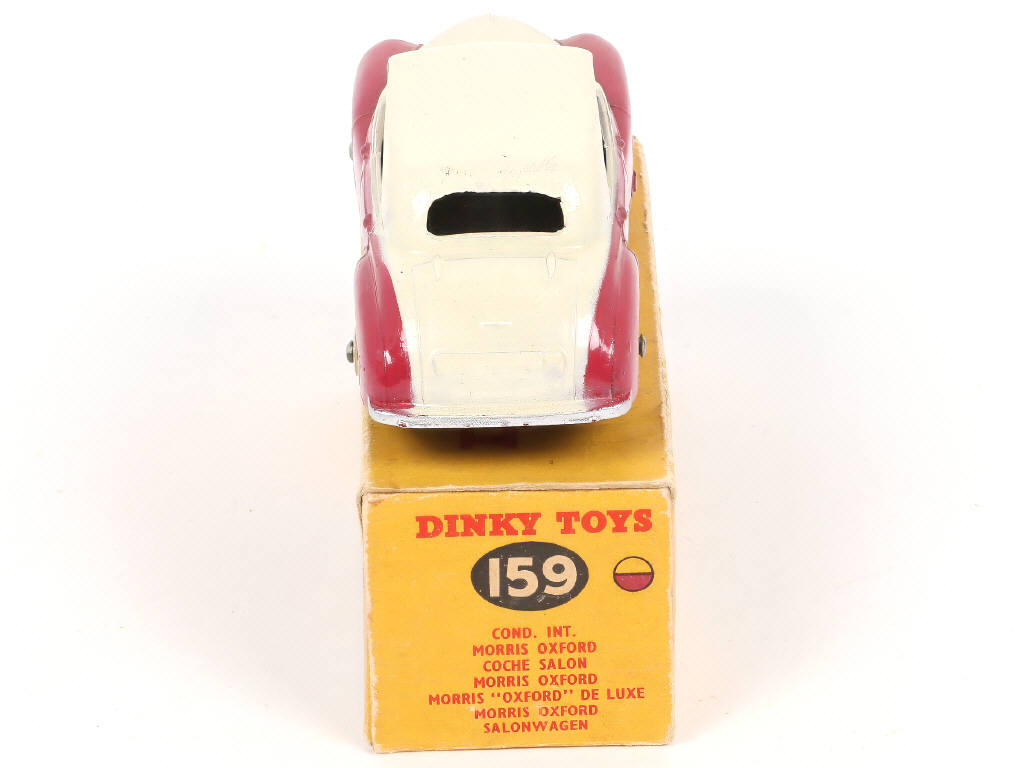 Lot 516 - DINKY TOYS (GB) (1)