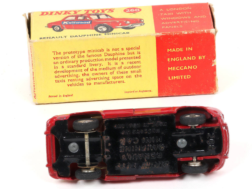 Lot 518 - DINKY TOYS (GB) (1)