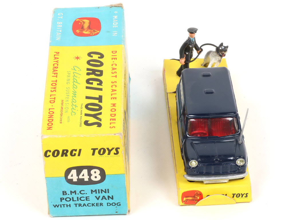 Lot 268 - CORGI TOYS (GB) (1)