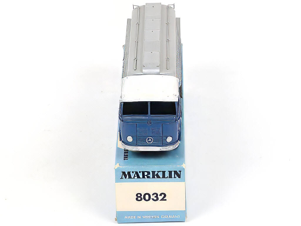 Lot 235 - MÄRKLIN (ALLEMAGNE) (1)