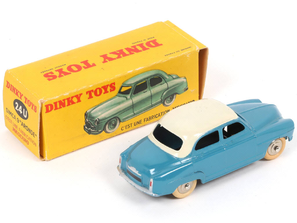 Lot 429 - DINKY TOYS (FRANCE) (1)