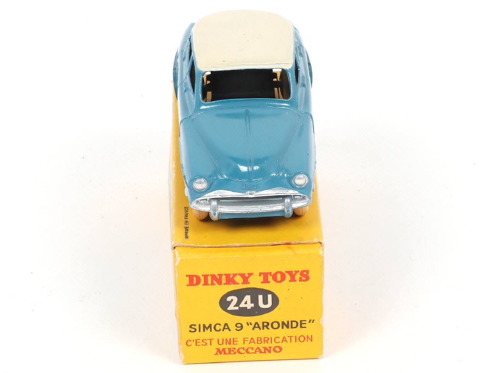 Lot 429 - DINKY TOYS (FRANCE) (1)