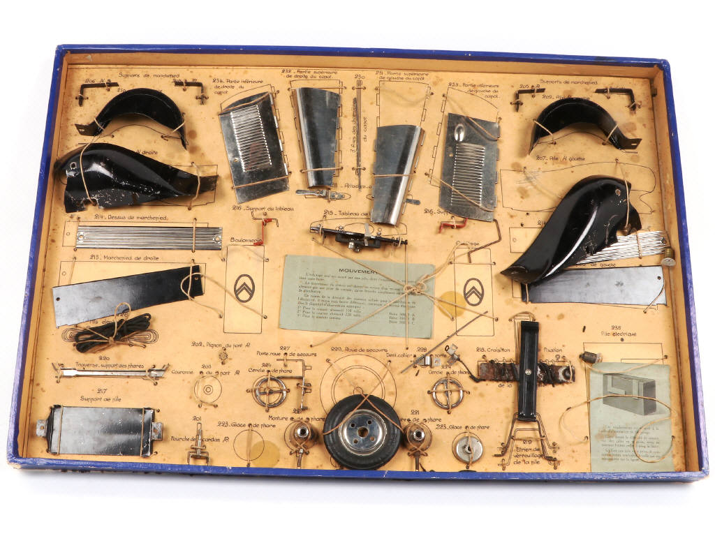 Lot 137 - CITROËN (FRANCE) (1)