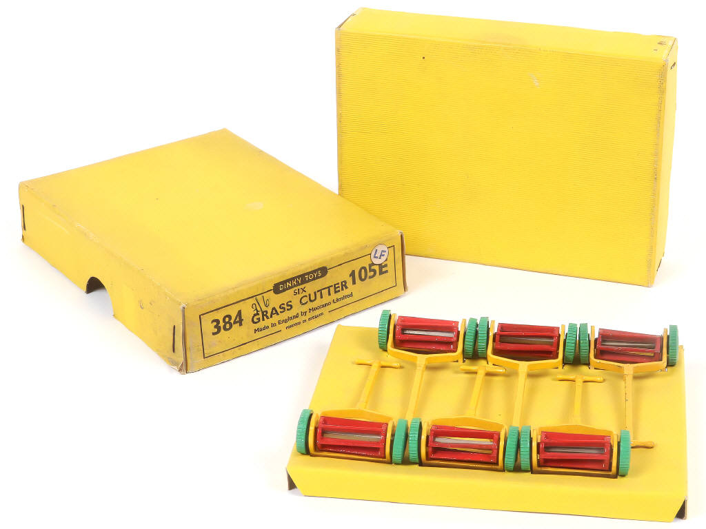 Lot 474 - DINKY TOYS (GB) (1)