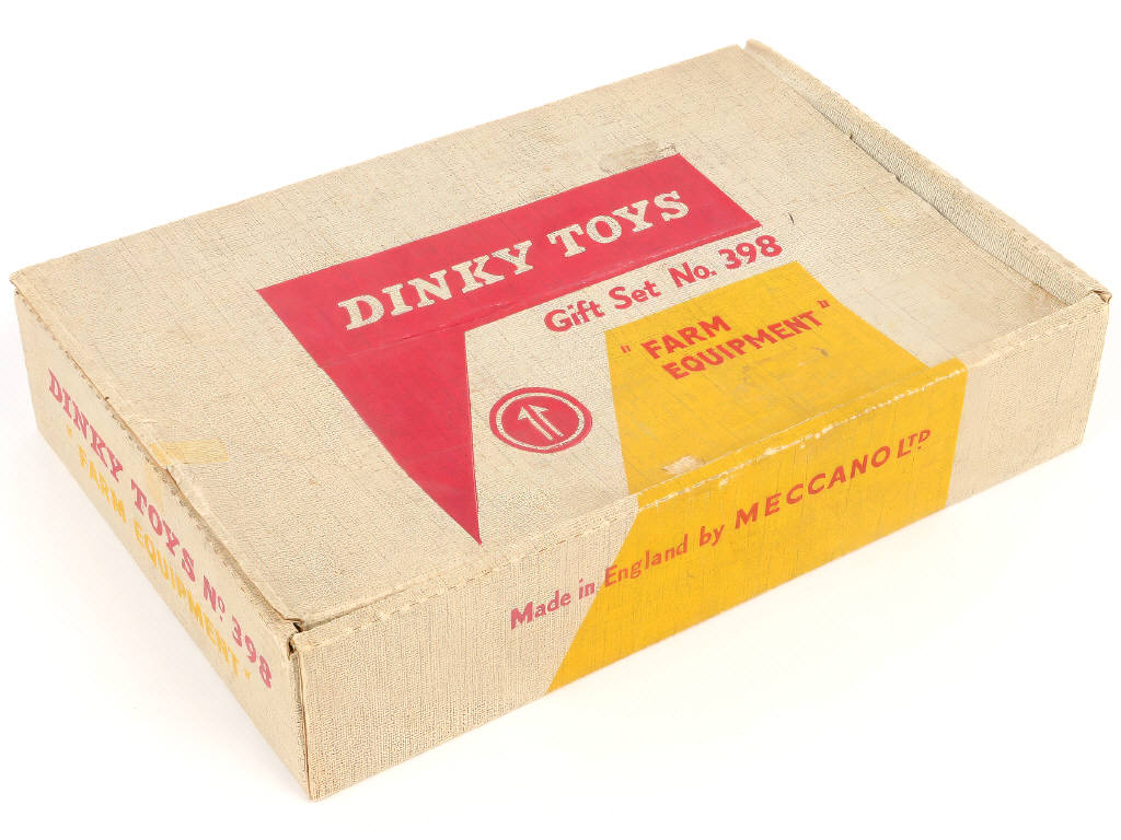 Lot 484 - DINKY TOYS (GB) (1)