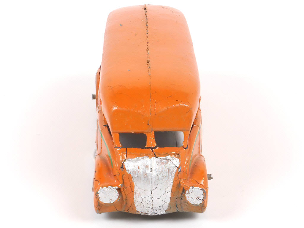 Lot 496 - DINKY TOYS (GB) (1)