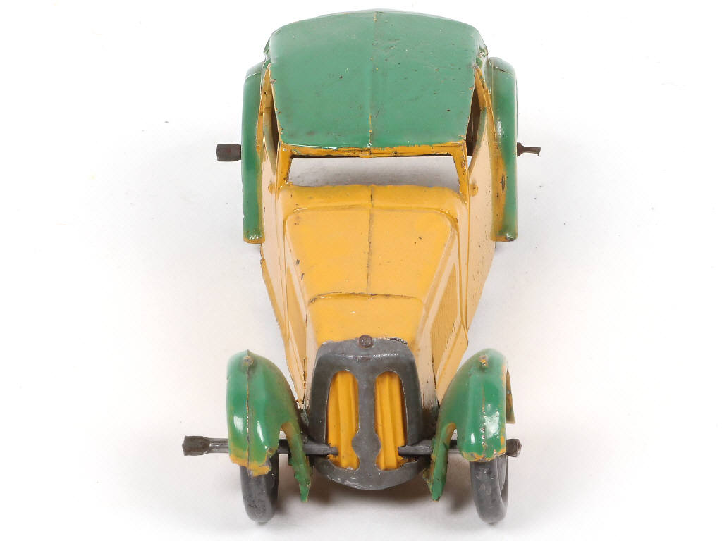 Lot 489 - DINKY TOYS (GB) (1)