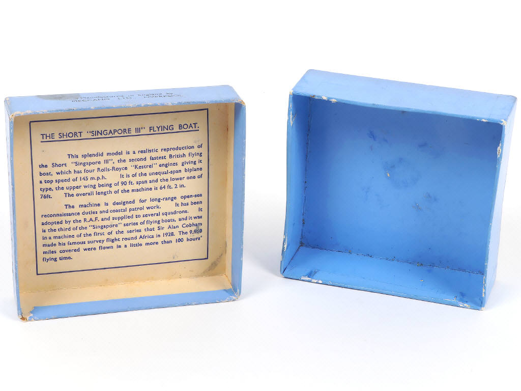 Lot 548 - DINKY TOYS (GB) (1)