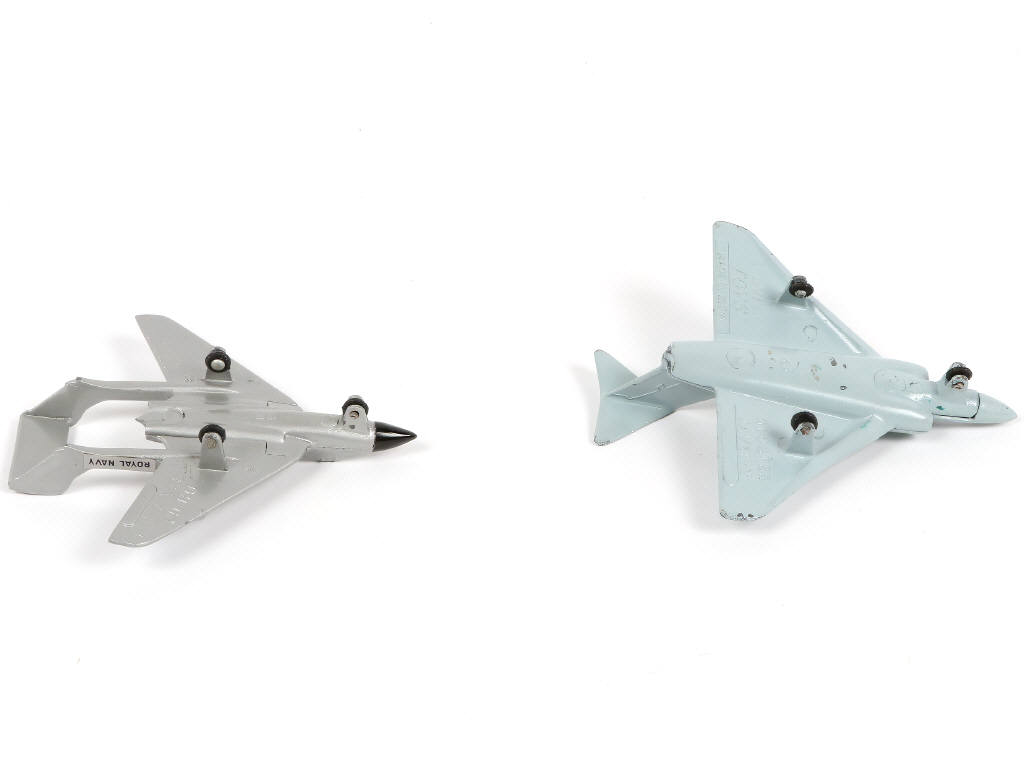 Lot 469 - NICKYTOYS (INDE) (1)