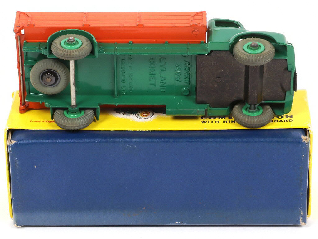 Lot 219 - DINKY TOYS (GB) (1)