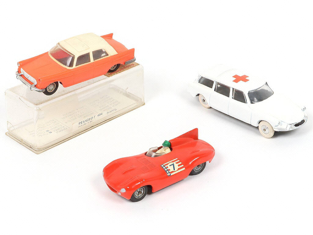 Lot 114 - DIVERS (FRANCE) (3)