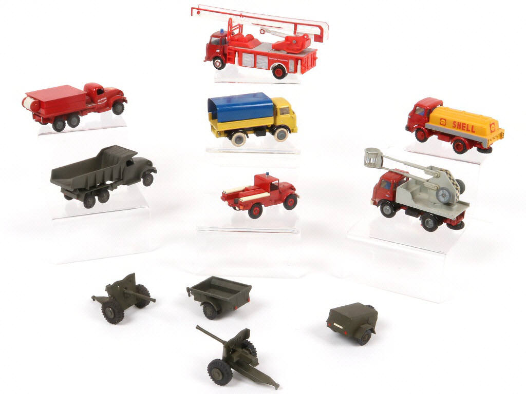 Lot 170 - FRANCE JOUETS (FRANCE) (11)