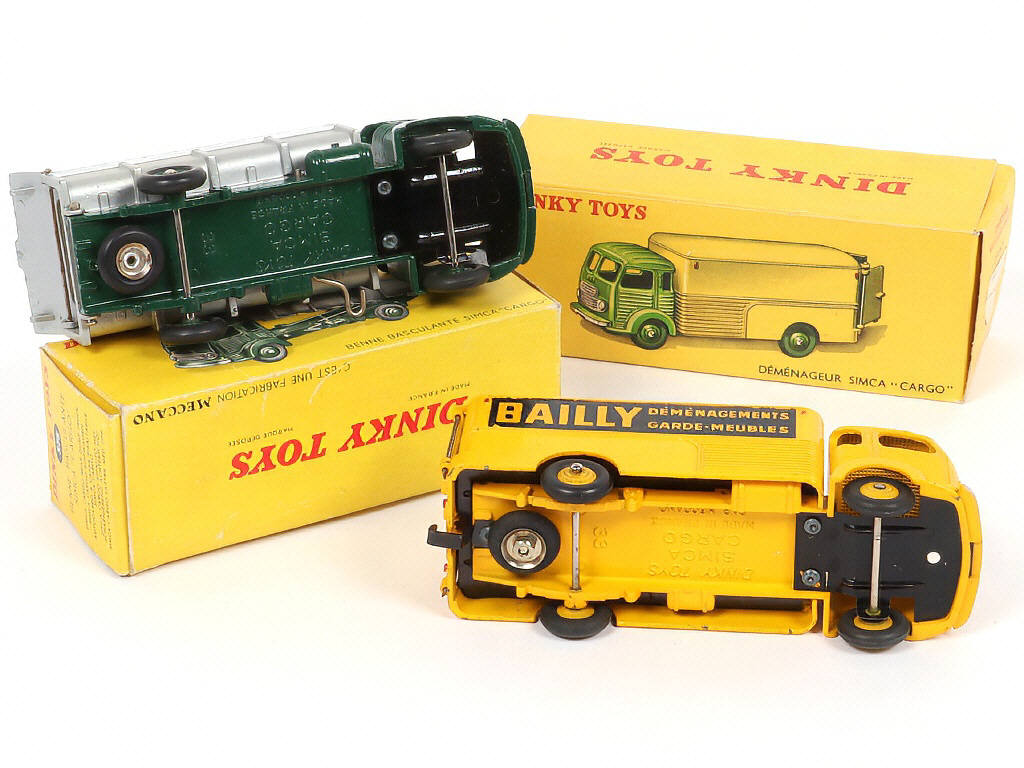 Lot 288 - DINKY TOYS (FRANCE) (2)