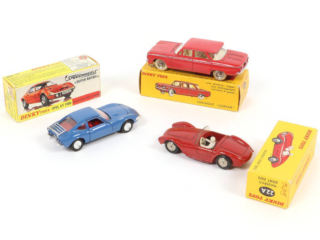 Lot 294 - DINKY TOYS (FRANCE) (3)