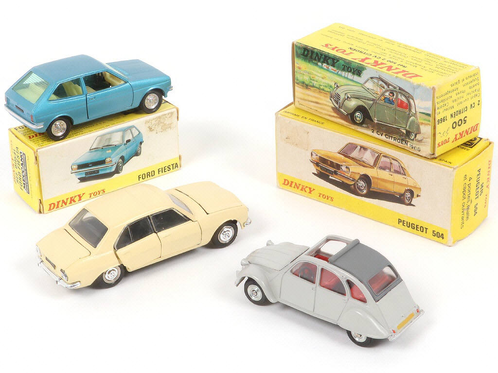 Lot 293 - DINKY TOYS (FRANCE) (3)