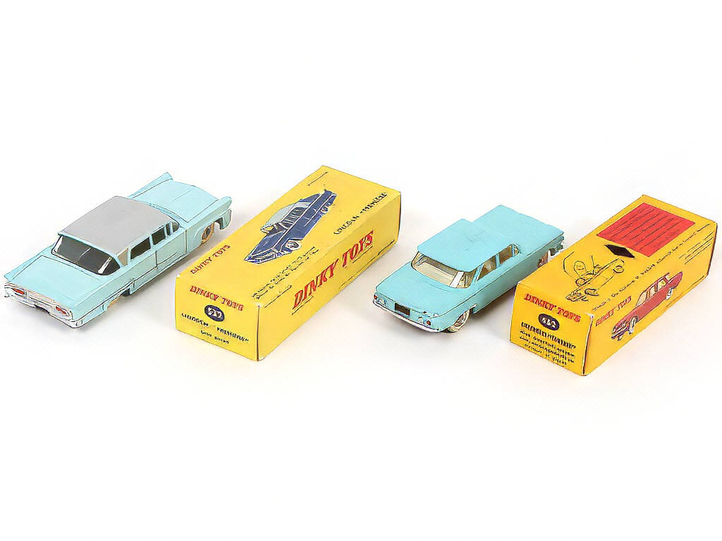 Lot 293 - DINKY TOYS (FRANCE) (2)