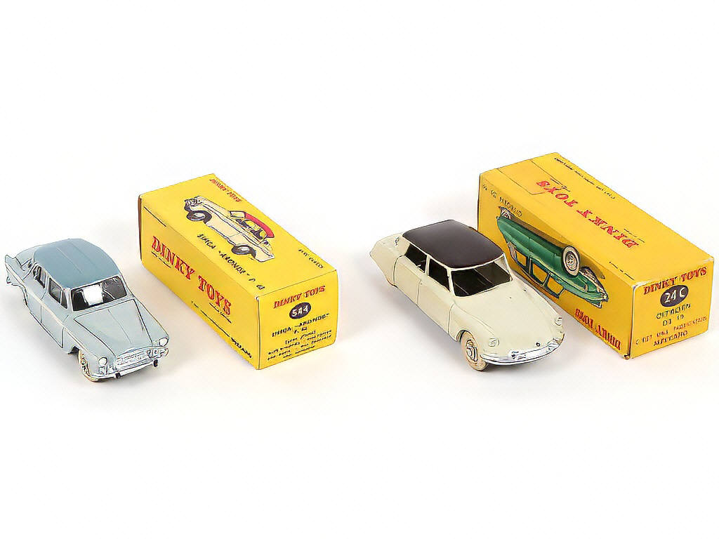 Lot 295 - DINKY TOYS (FRANCE) (2)