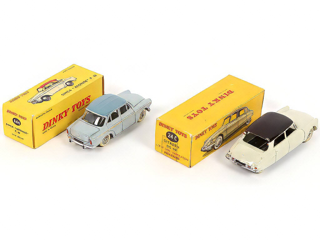 Lot 295 - DINKY TOYS (FRANCE) (2)