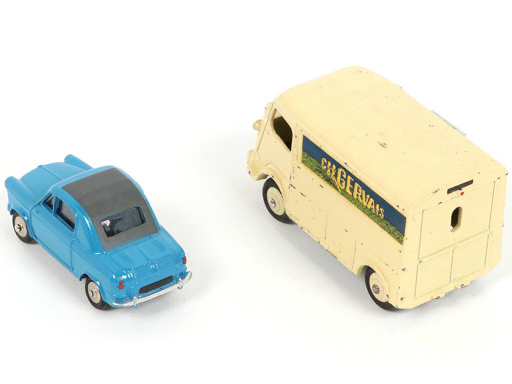 Lot 286 - DINKY TOYS (FRANCE) (2)