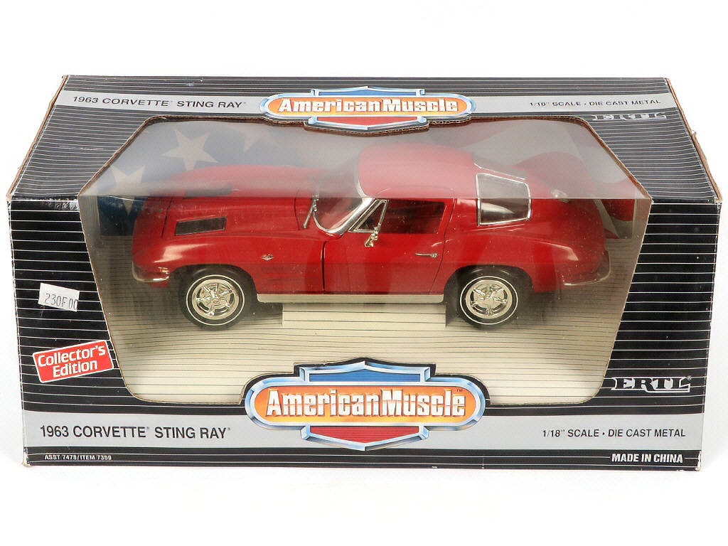 Lot 43 - ERTL (USA) (4)