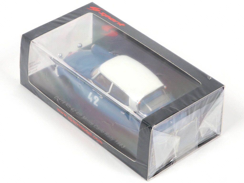 Lot 107 - SPARK (MACAU) (1)